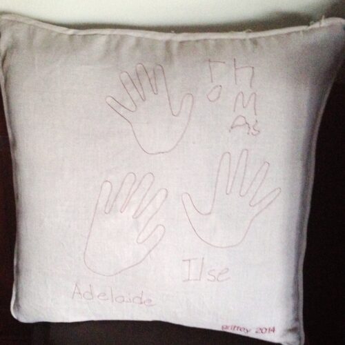 How to digitize handwriting for machine embroidery