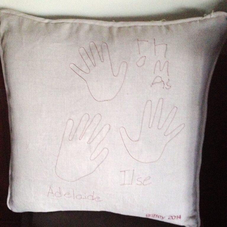 How to digitize handwriting for machine embroidery