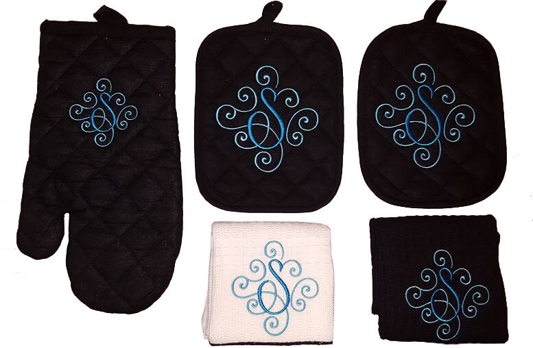 oven mitts and kitchen towels
