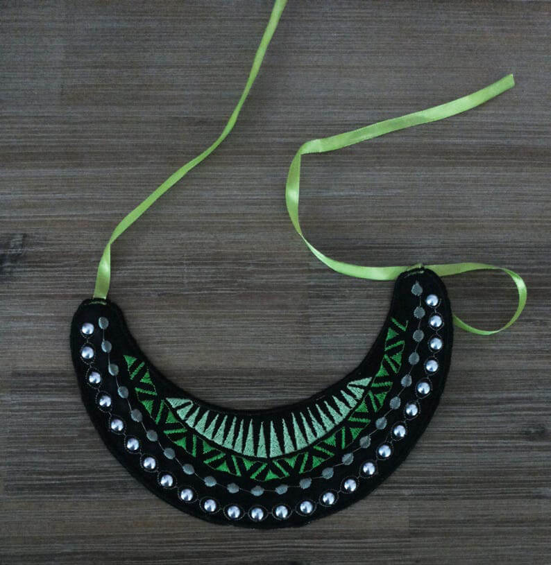 in the hoop necklace with black velvet