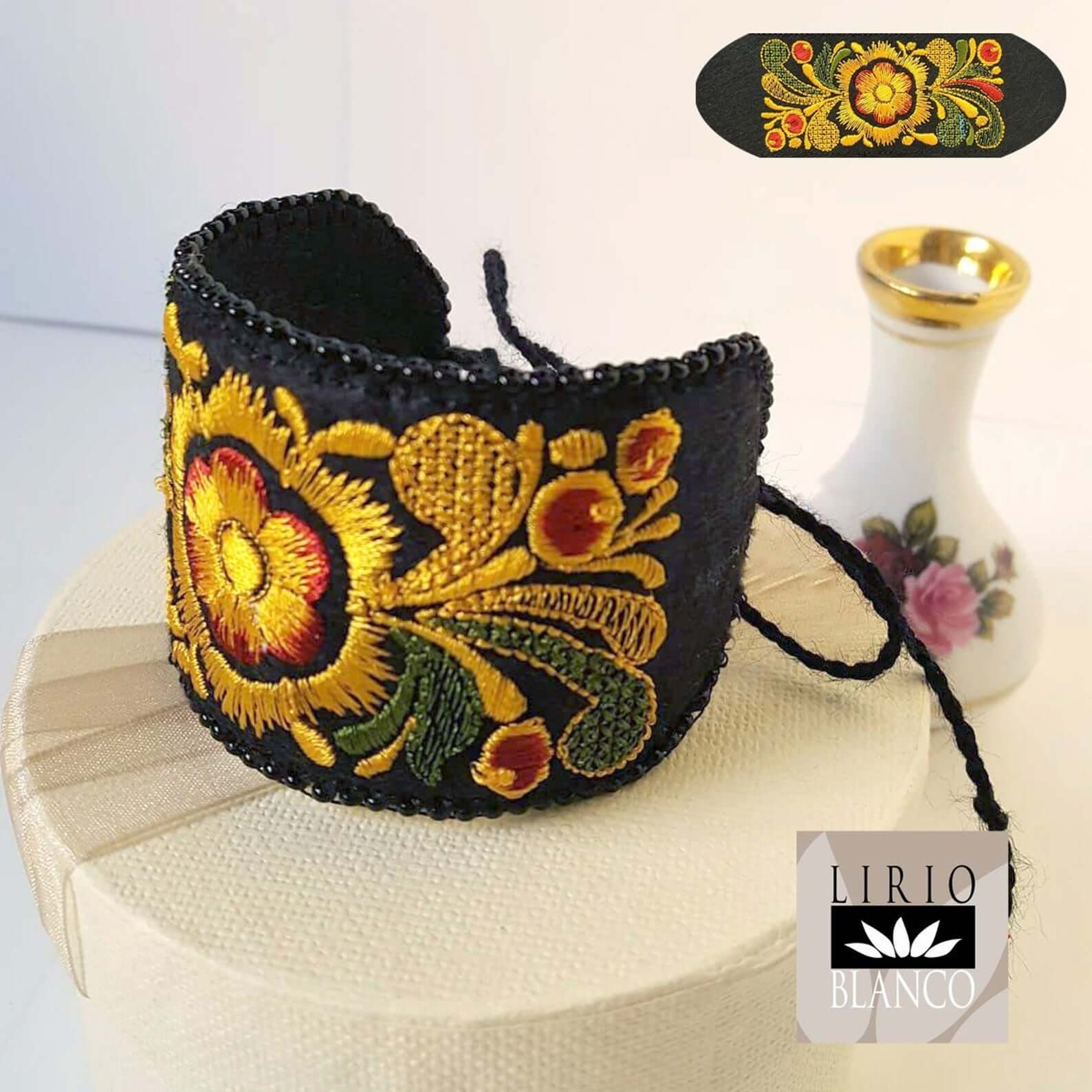 Machine embroidery jewelry designs that you will actually want to make Machine embroidery jewelry designs that you will actually want to make