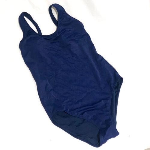 How to embroider on a swimsuit One Source Media Corp.