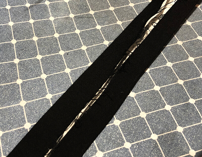 preparing fabric to make a belt