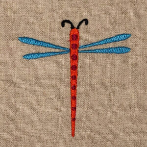 Simple dragonfly embroidery design
