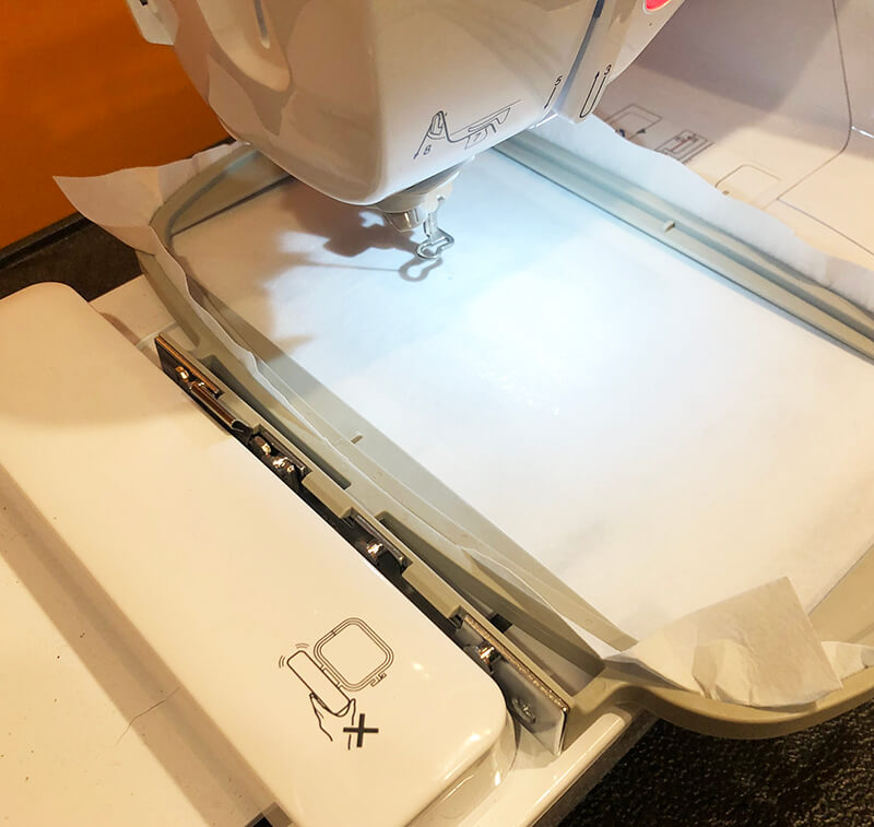 Multi-position embroidery hoop on Brother PE535